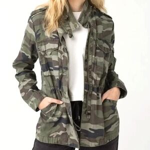 HM Divided Camouflauge Jacket Women Quilted Lined Snap Zip Close Drawstring 4